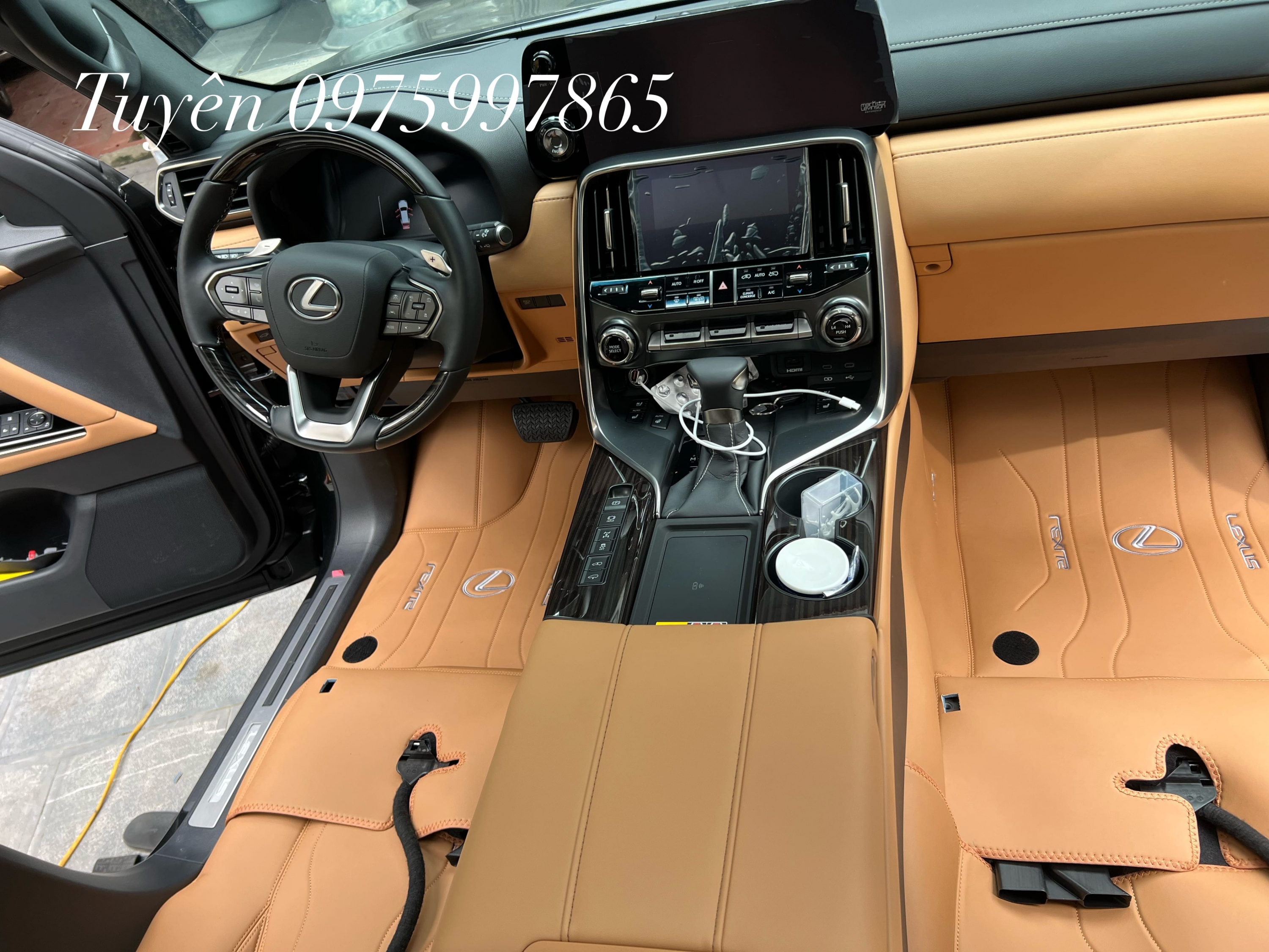 THẢM LÓT SÀN CAO CẤP XE LEXUS LX600 - THẢM LÓT SÀN CAO CẤP UY TÍN
