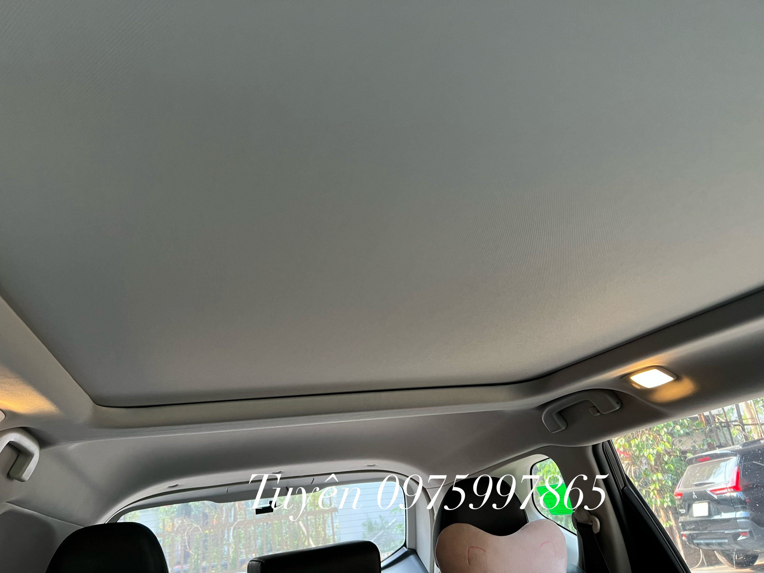 PHỤC HỒI TRẦN XE NISSAN XTRAI BỊ BONG TRÓC - DÁN MỚI TRẦN XE UY TÍN